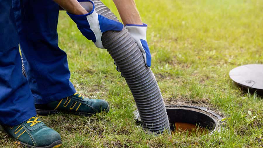 Emergency Septic Cleaning and Pumping